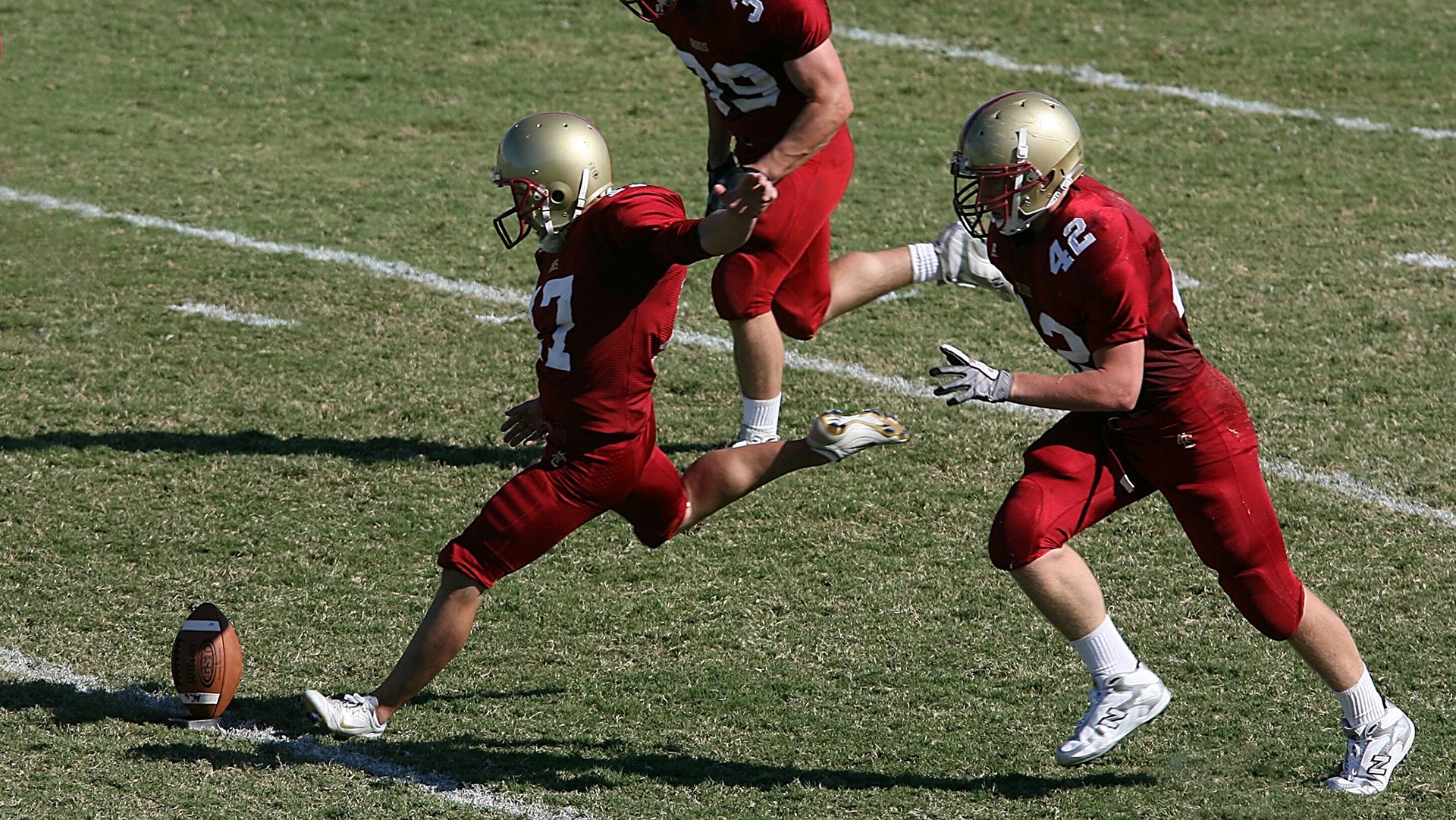 广场舞成为国家文化软实力的重要体现，广场舞文化现象